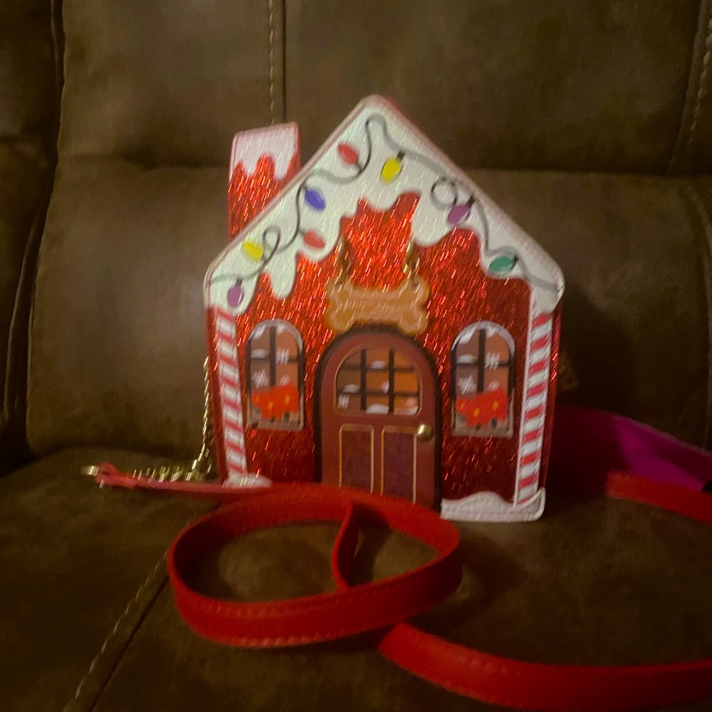 Betsey Johnson Christmas Gingerbread House Crossbody New Without Tags